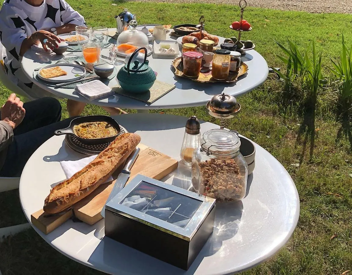 Bed and Breakfast Domaine Les Matins Rubis Saint-Paul-d'Espis Отель типа 